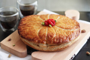 Galette des rois pistache framboise sans gluten - La Cassata Celiaca