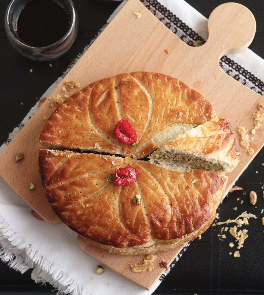 Galette des rois pistache framboise sans gluten - La Cassata Celiaca