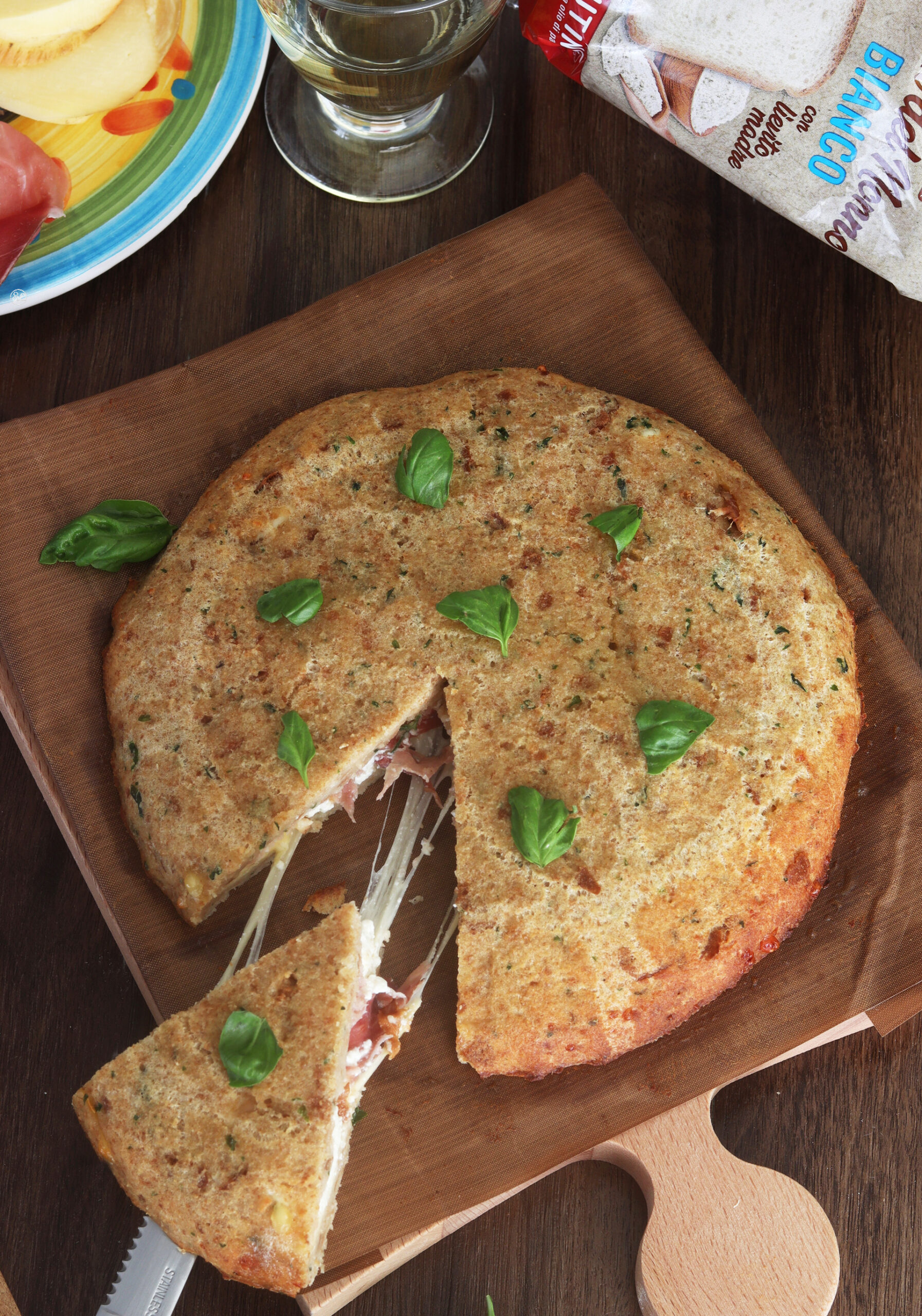 Torta di pane senza glutine con formaggio e speck - La Cassata Celiaca