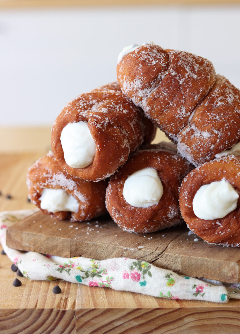 Cartocci ou beignets siciliens à la ricotta sans gluten - La Cassata Celiaca