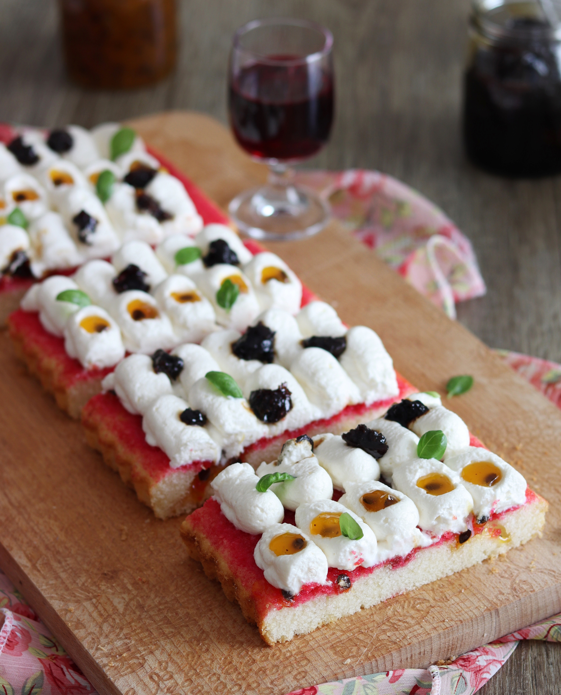 Crostata morbida senza glutine al frutto della passione - La Cassata Celiaca