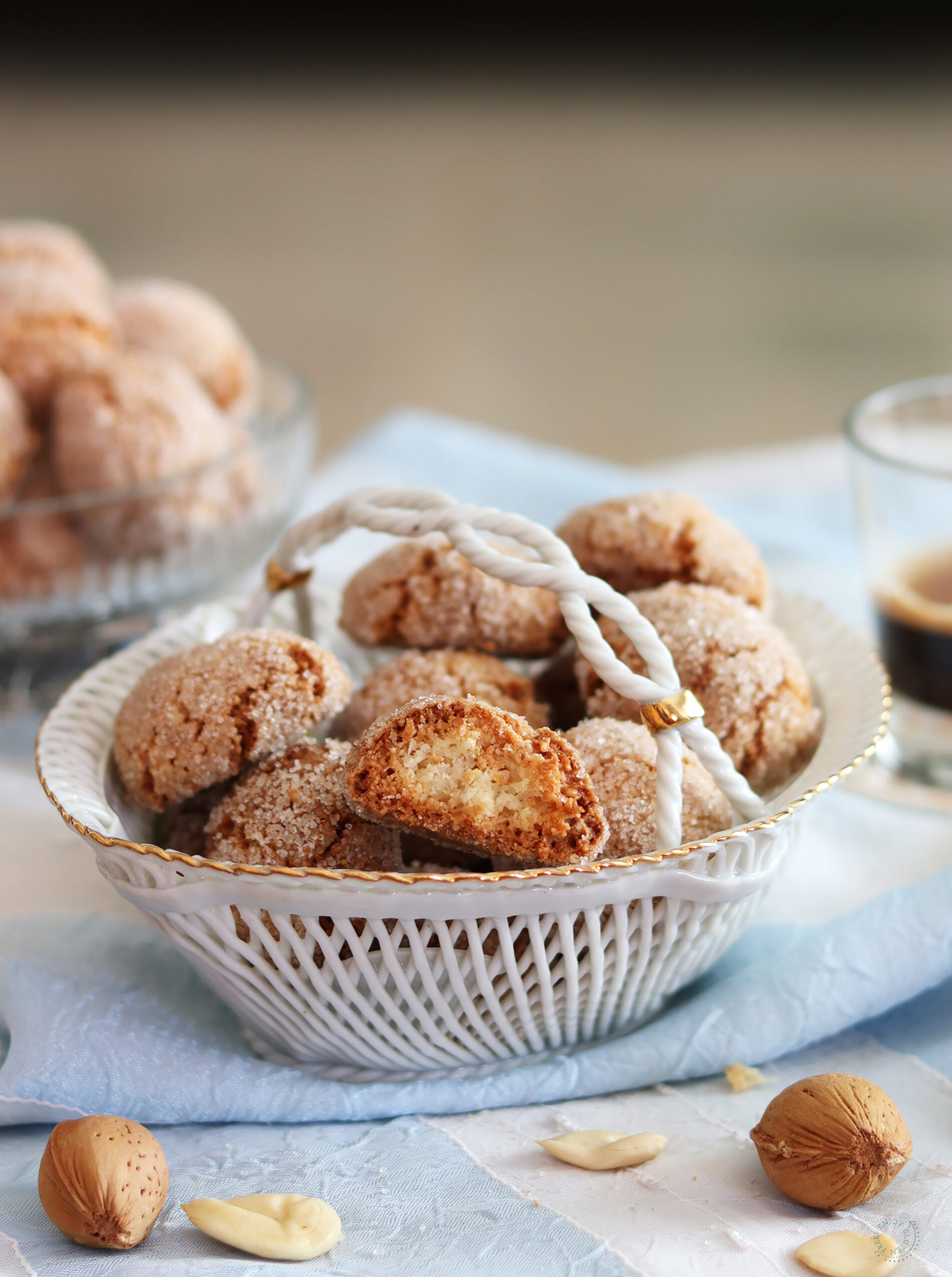 Amaretti secchi e croccanti - La Cassata Celiaca