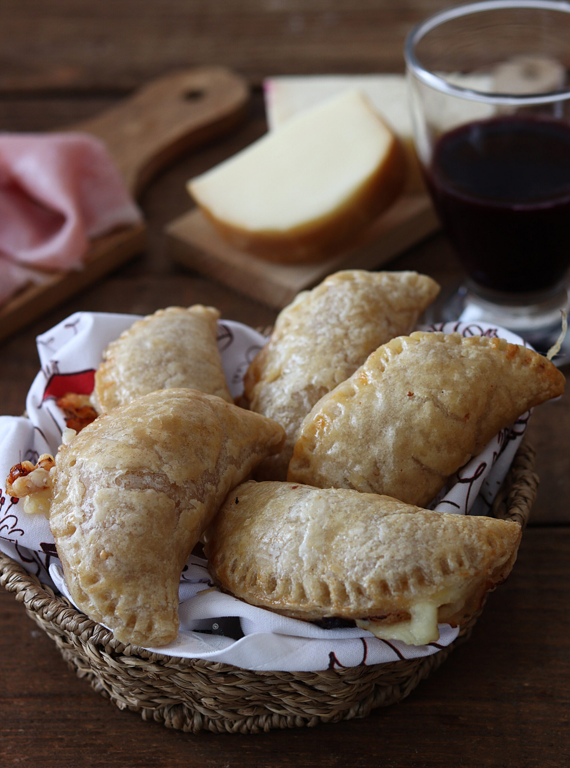  Chaussons feuilletés sans gluten au jambon - La Cassata Celiaca