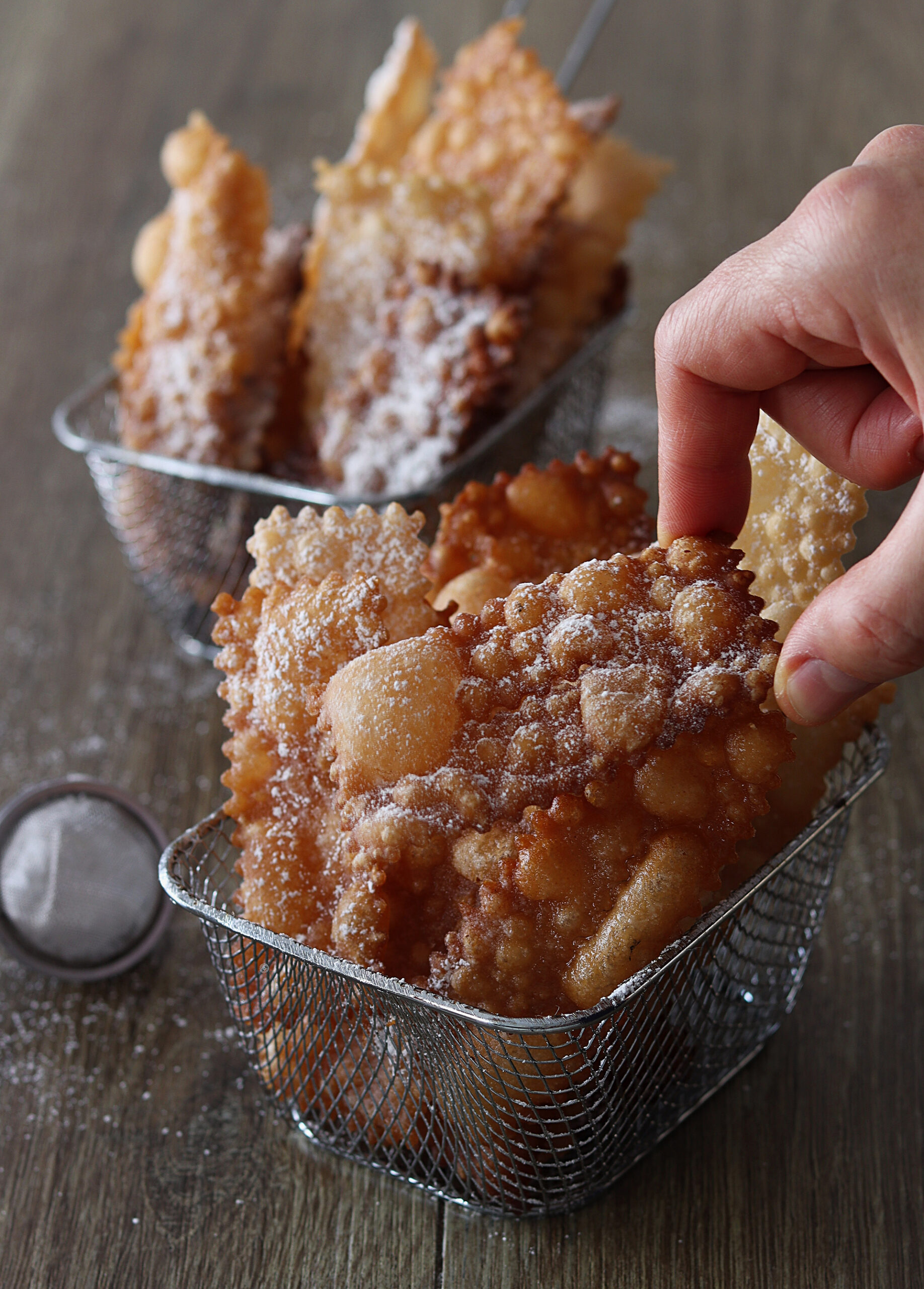 Chiacchiere con 2 ingredienti e con Miscela Oro Fritti- La Cassata Celiaca