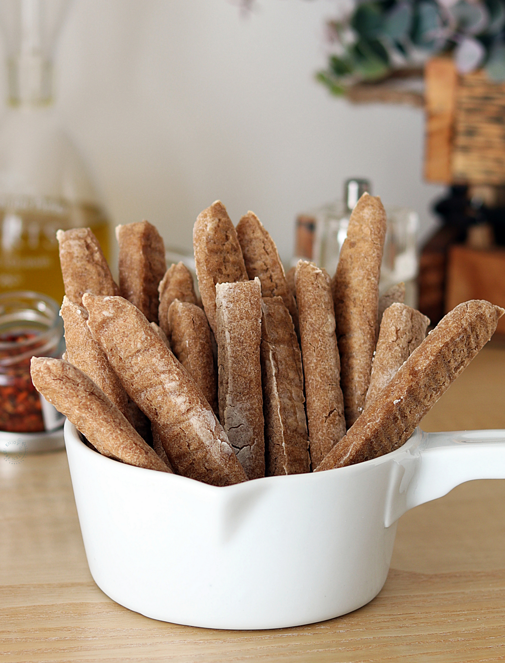 Bastoncini di pane al teff con esubero di lievito madre senza glutine - La Cassata Celiaca Bastoncini di pane al teff con esubero di lievito madre senza glutine - La Cassata Celiaca