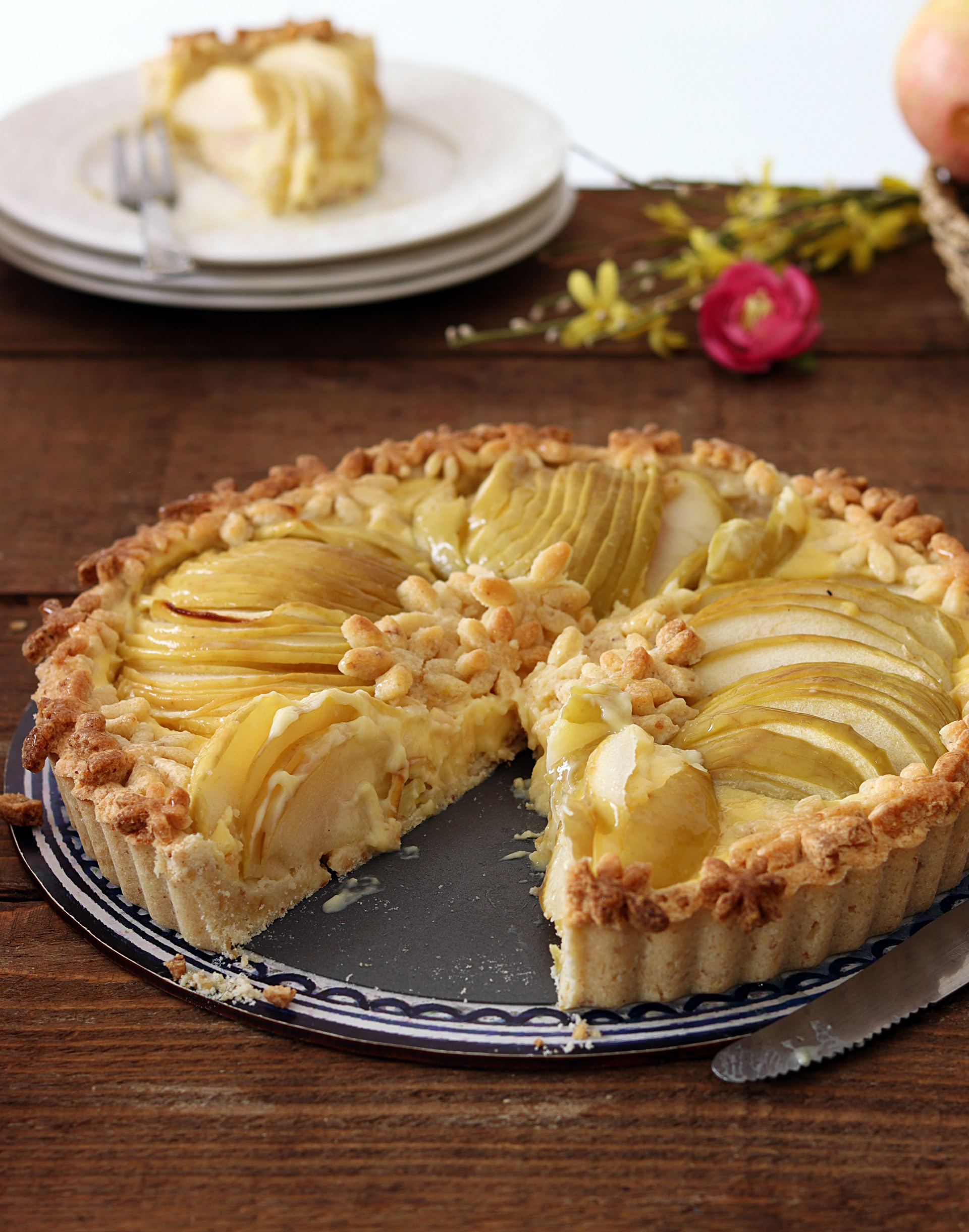 Tarte aux pommes avec crème sans gluten et sans sucre