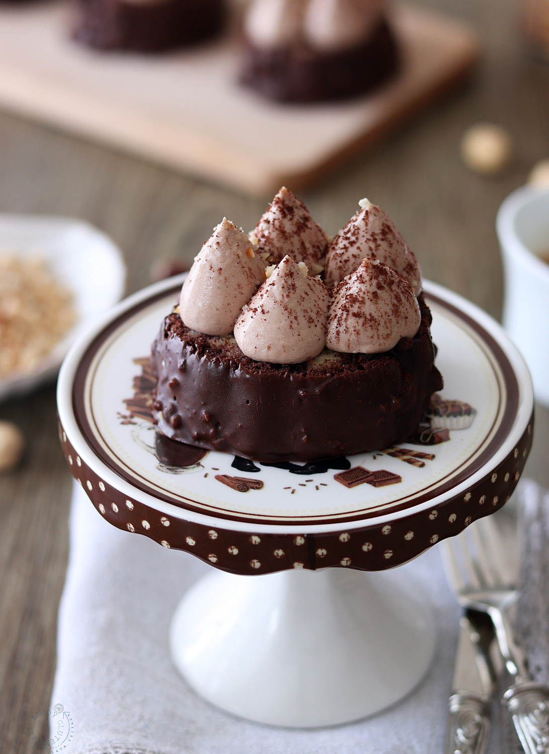 Tortine Rocher, come recuperare un dolce mal riuscito - La Cassata Celiaca Tortine Rocher, come recuperare un dolce mal riuscito - La Cassata Celiaca