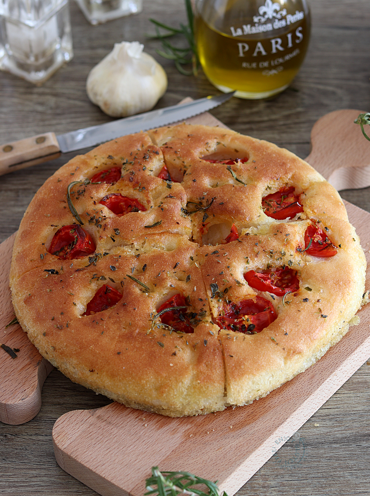 Focaccia a lievitazione mista senza glutine - La Cassata Celiaca Focaccia a lievitazione mista senza glutine - La Cassata Celiaca