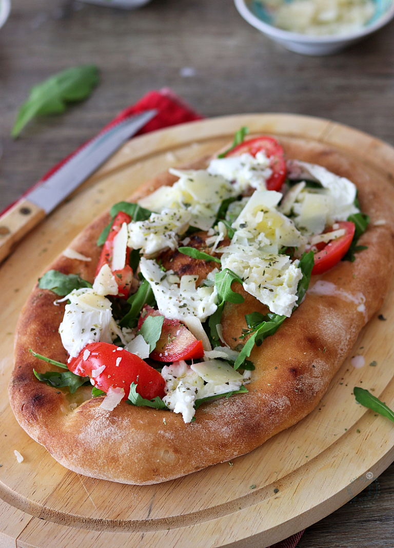 Pinsa sans gluten avec le Mélange Oro Pizza - La Cassata Celiaca Pinsa sans gluten avec le Mélange Oro Pizza - La Cassata Celiaca