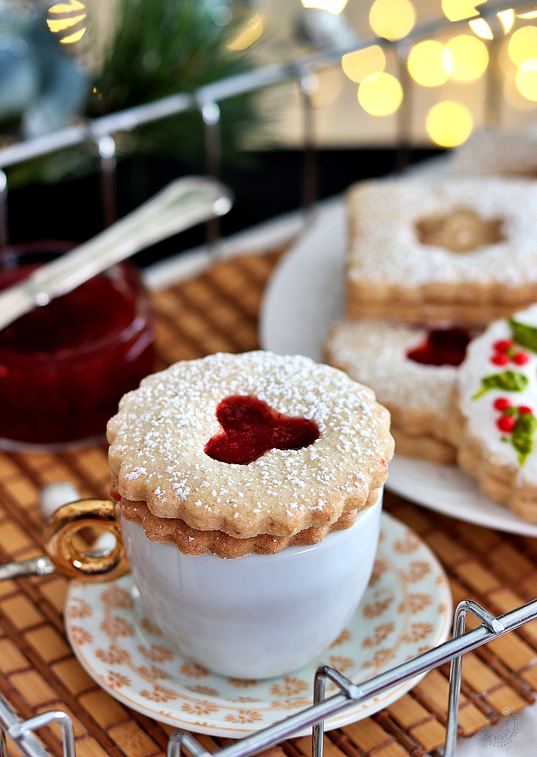 Biscotti alle nocciole speziati - La Cassata Celiaca Biscotti alle nocciole speziati - La Cassata Celiaca