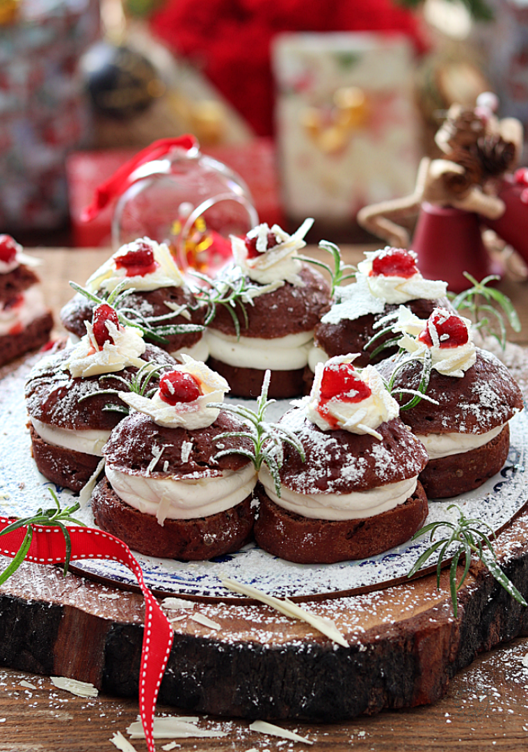 Ghirlanda natalizia al cacao senza glutine - La Cassata Celiaca