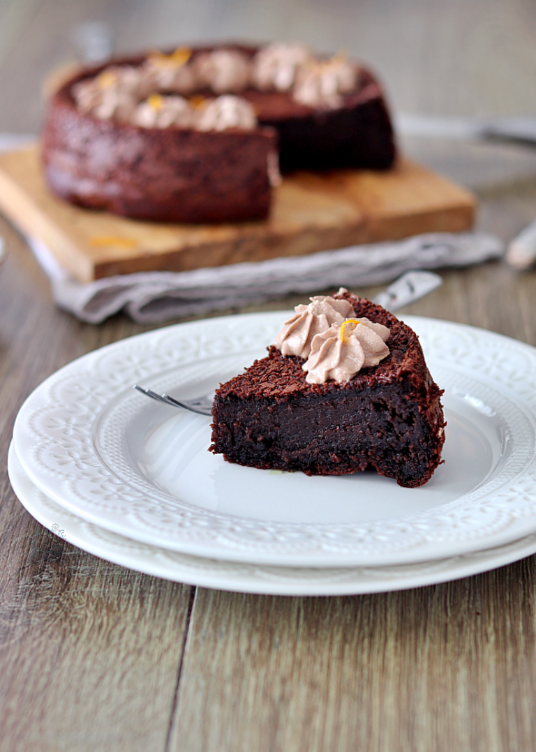 Torta al cioccolato con 3 ingredienti - La Cassata Celiaca