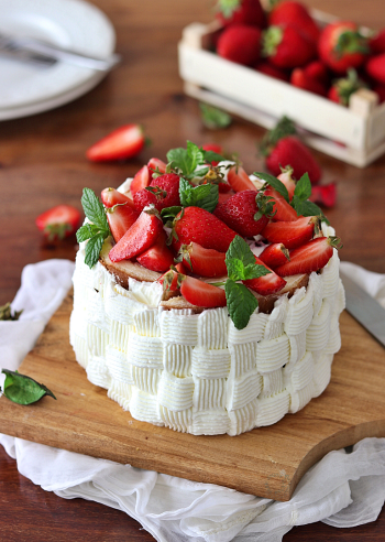 Vertical Roll Cake - La Cassata Celiaca
