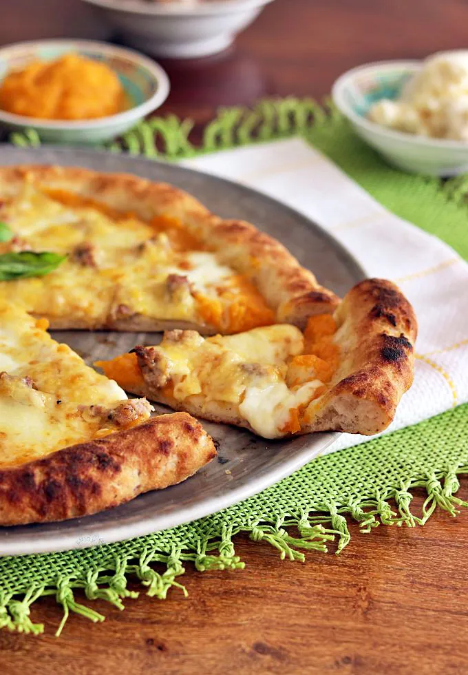 Pizza con salsiccia senza glutine