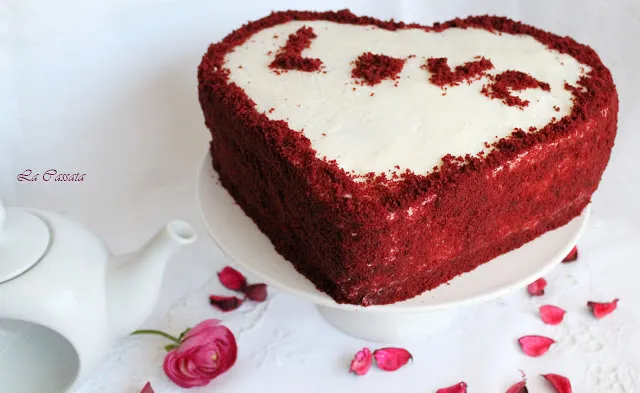 Romantic red velvet cake senza glutine - La Cassata Celiaca
